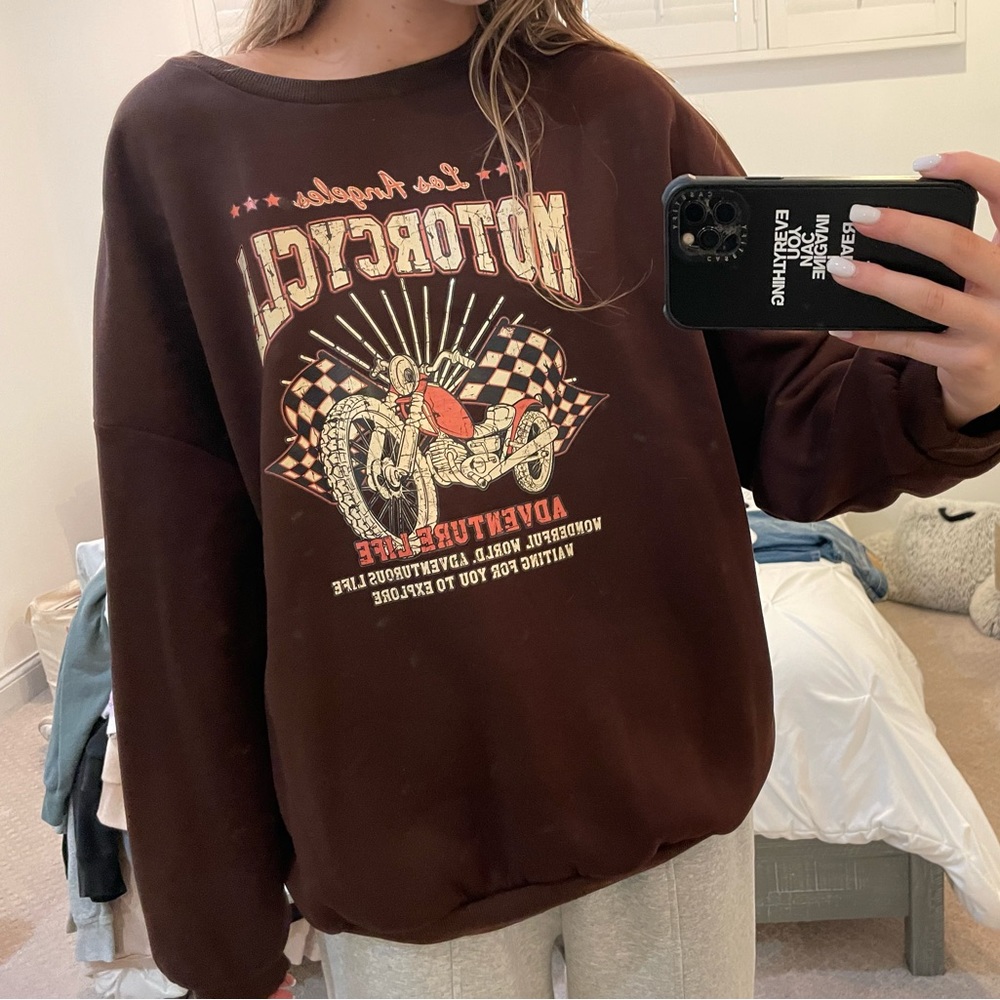 Oversized crewneck